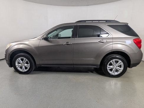 Used 2011 Chevrolet Equinox LT w/ Driver Convenience Package FWD image 4