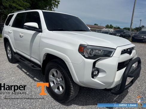 Used 2024 Toyota 4Runner SR5 Premium w/ Moonroof Package AWD/4WD image 6