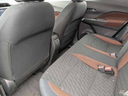 Used 2021 Nissan Kicks SR FWD image 24