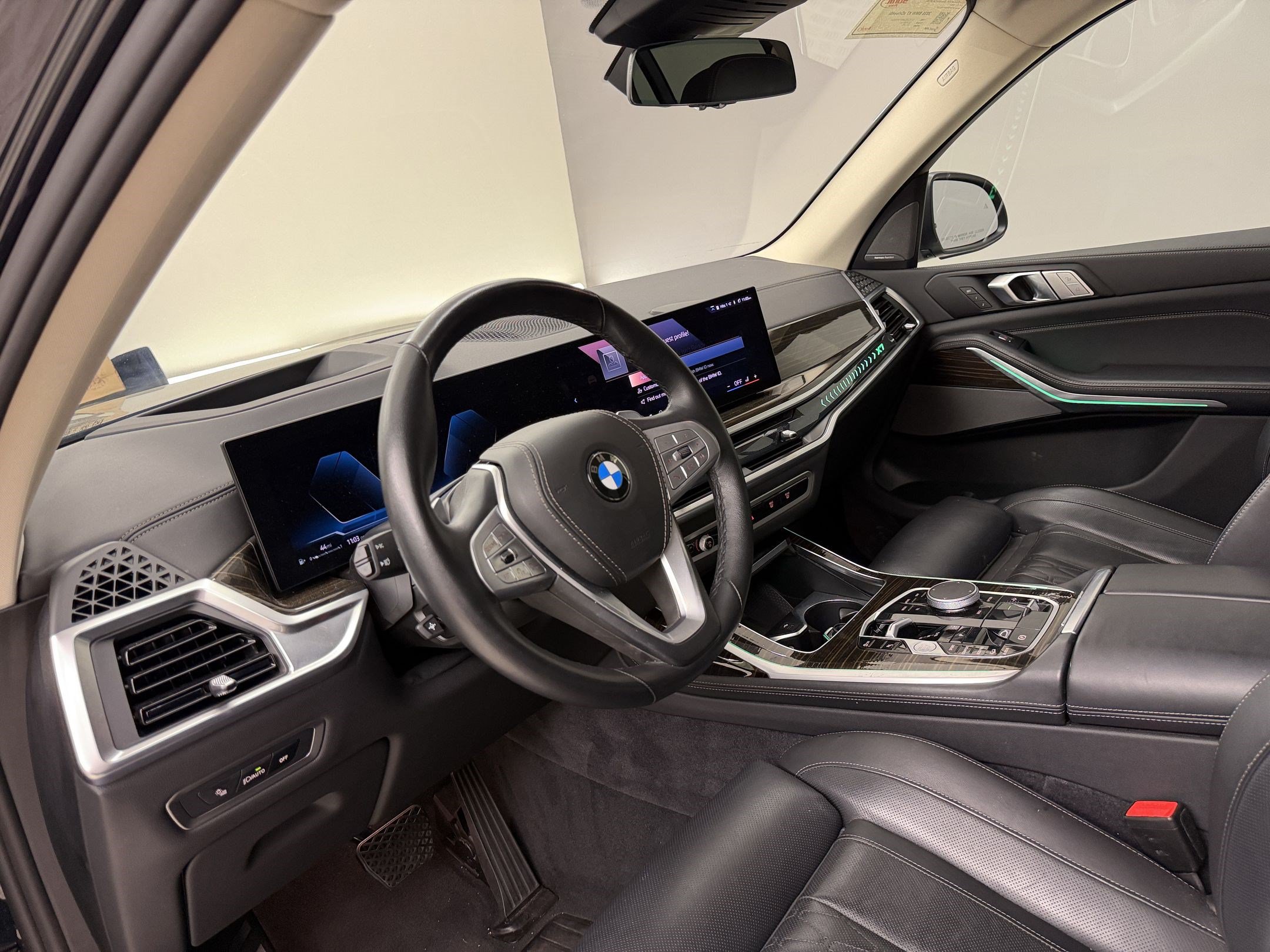 Used 2026 BMW X7 xDrive40i AWD/4WD image 4