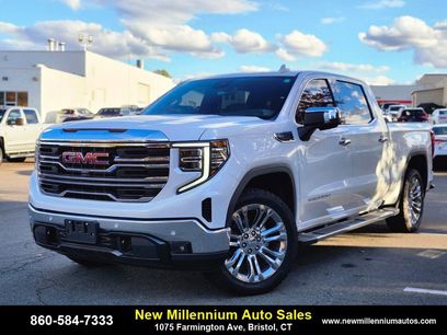 Used 2024 GMC Sierra 1500 SLT w/ SLT Premium Plus Package