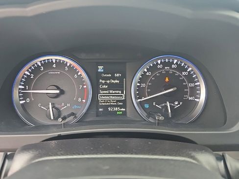 Used 2019 Toyota Highlander Limited AWD/4WD image 11