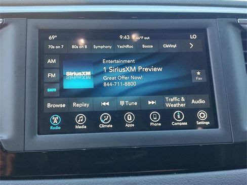 Certified 2020 Chrysler Pacifica Touring w/ S Appearance Package image 14