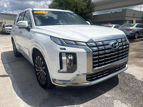 Used 2024 Hyundai Palisade Calligraphy FWD image 1