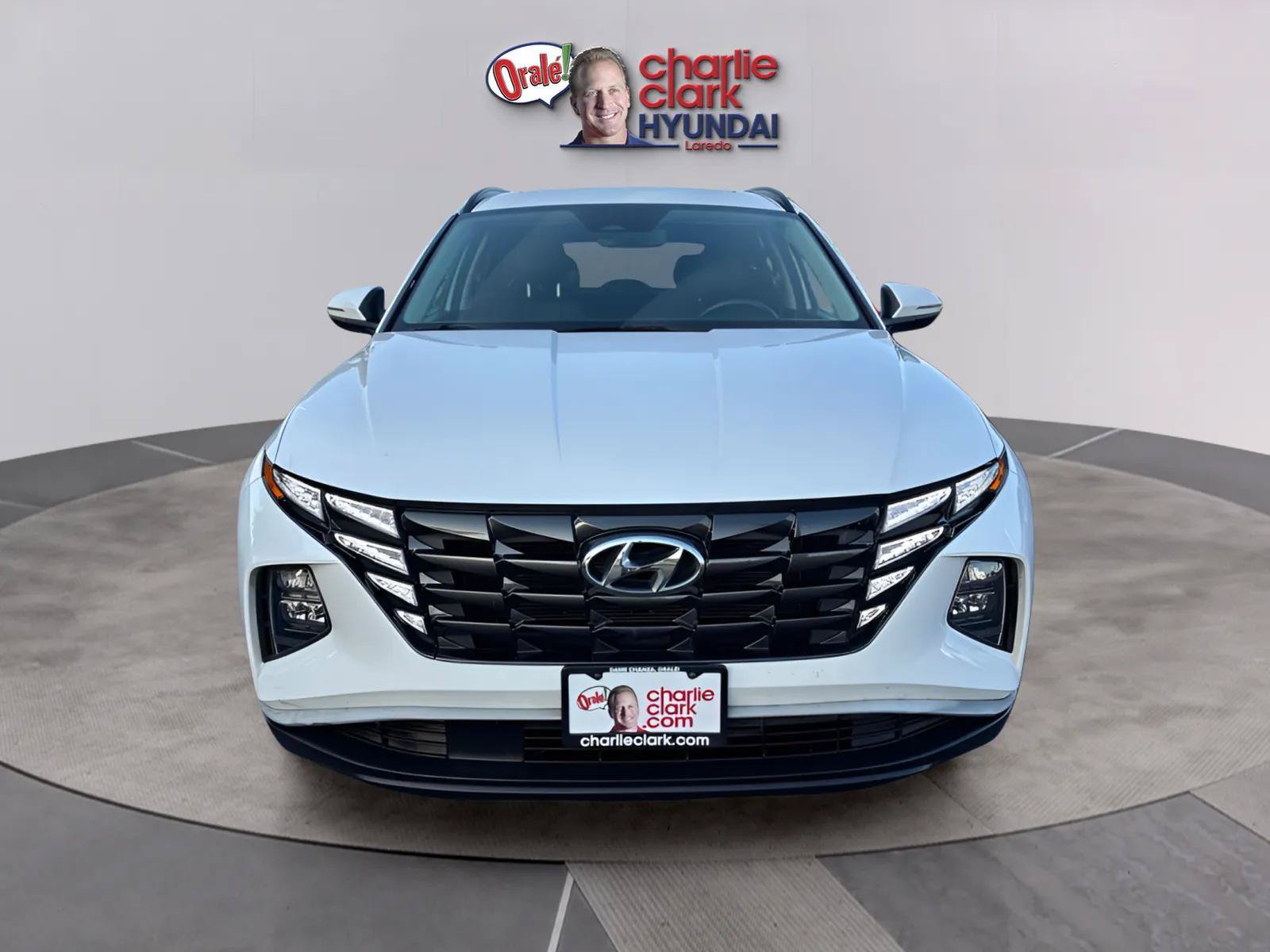 Certified 2024 Hyundai Tucson SEL w/ Convenience Package FWD image 8