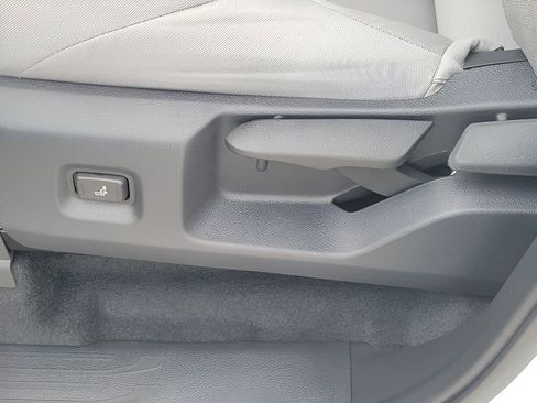 New 2026 Toyota Tacoma SR5 image 29