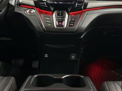 Used 2024 Honda Odyssey Sport image 22