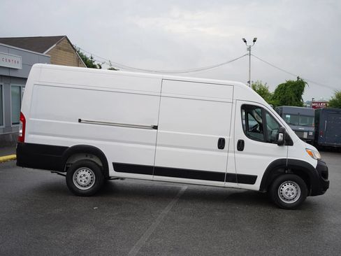 Used 2025 RAM ProMaster 3500 w/ Convenience Group FWD image 7