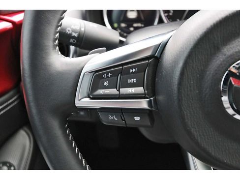 Used 2025 MAZDA MX-5 Miata RF Grand Touring image 9