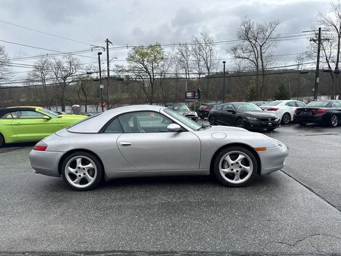 Used 2001 Porsche 911 Carrera 4 image 7