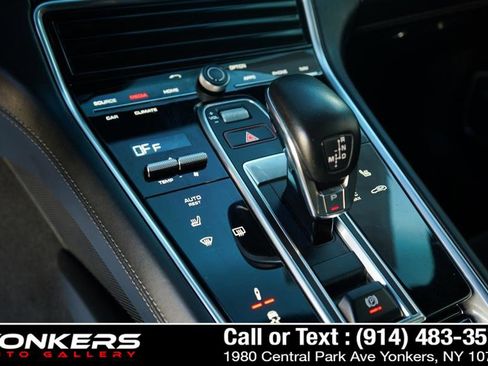 Used 2019 Porsche Panamera GTS image 46