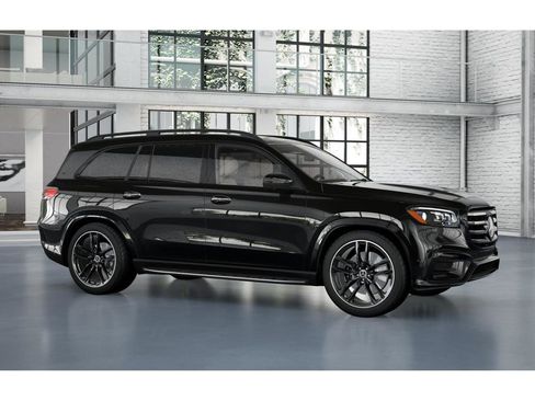 New 2026 Mercedes-Benz GLS 580 4MATIC image 13
