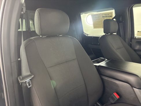 Used 2018 Ford F150 XLT w/ Equipment Group 302A Luxury image 27