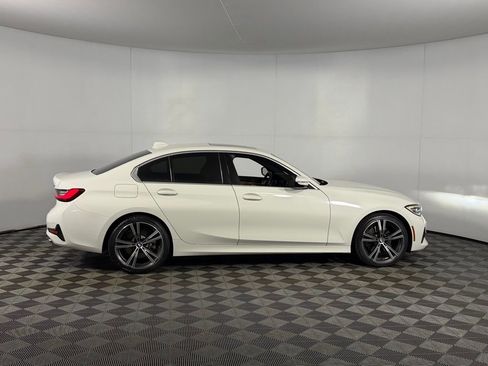 Used 2022 BMW 330i 330i w/ Driving Assistance Package image 5