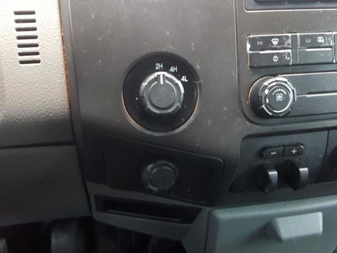 Used 2013 Ford F350 XL w/ PWR Equipment Group AWD/4WD image 17