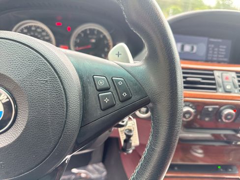 Used 2006 BMW M6 Coupe RWD image 17