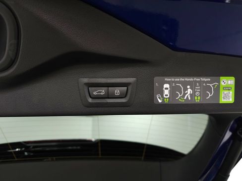 Used 2026 BMW X5 M60i AWD/4WD image 10