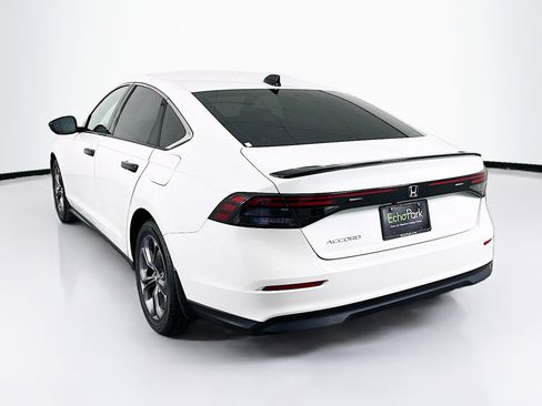 Used 2023 Honda Accord EX image 5