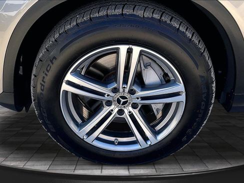 Used 2021 Mercedes-Benz GLC 300 4MATIC image 36