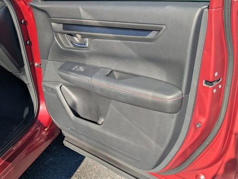 Used 2025 Honda CR-V Sport-L image 13