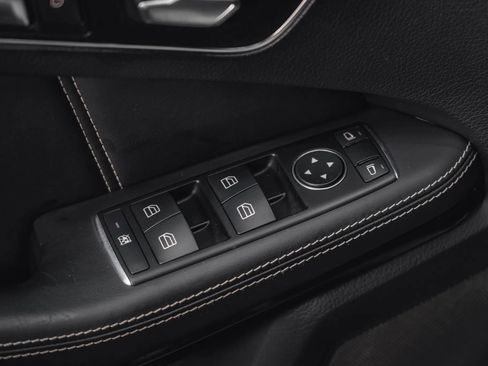 Used 2014 Mercedes-Benz E 63 AMG S-Model image 37
