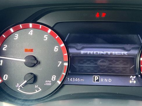 Used 2023 Nissan Frontier PRO-4X w/ Tow Package image 12