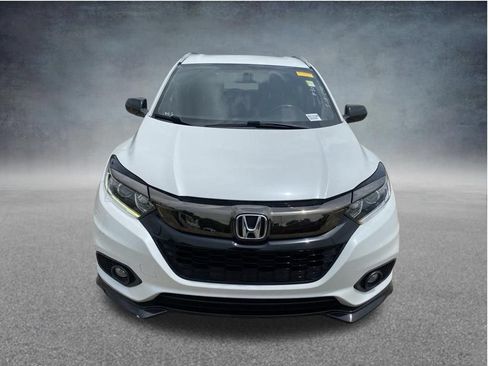 Used 2021 Honda HR-V Sport image 2