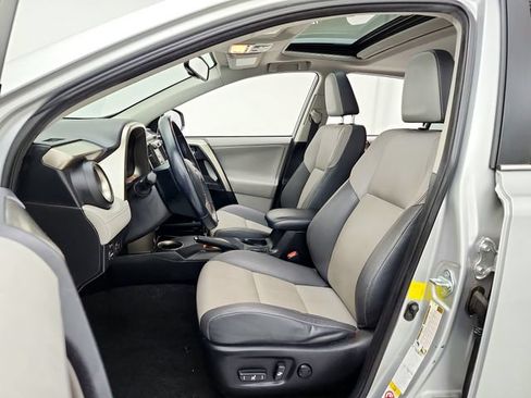 Used 2013 Toyota RAV4 Limited AWD/4WD image 17