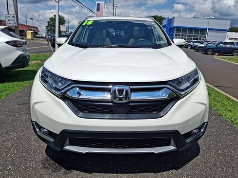 Used 2018 Honda CR-V Touring image 2