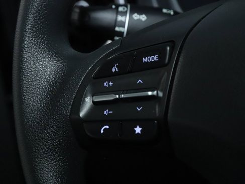 Used 2022 Hyundai Kona SEL image 21