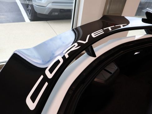New 2026 Chevrolet Corvette E-Ray AWD/4WD image 18