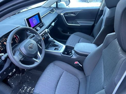 New 2025 Toyota RAV4 XLE w/ Convenience Package image 17