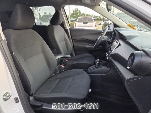 Used 2024 Nissan Kicks S FWD image 17