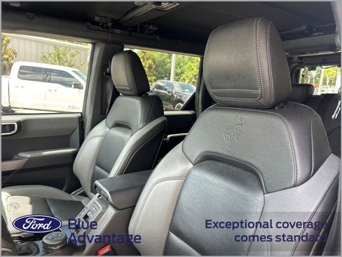 Used 2023 Ford Bronco Black Diamond w/ Sasquatch Package AWD/4WD image 11