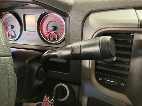 Used 2017 RAM 1500 4x4 Crew Cab w/ Protection Group image 18