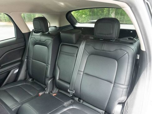 Used 2023 Lincoln Corsair FWD w/ Equipment Group 101A image 18