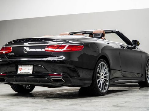 Used 2017 Mercedes-Benz S 550 Cabriolet image 13