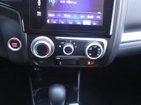 Used 2016 Honda Fit EX image 36