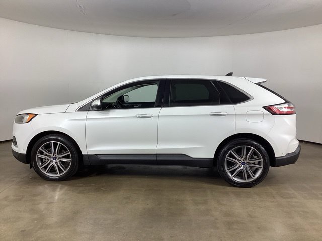 Used 2020 Ford Edge Titanium AWD/4WD image 8