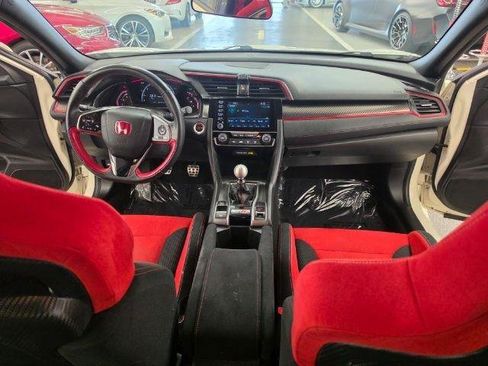 Used 2019 Honda Civic Type R image 10