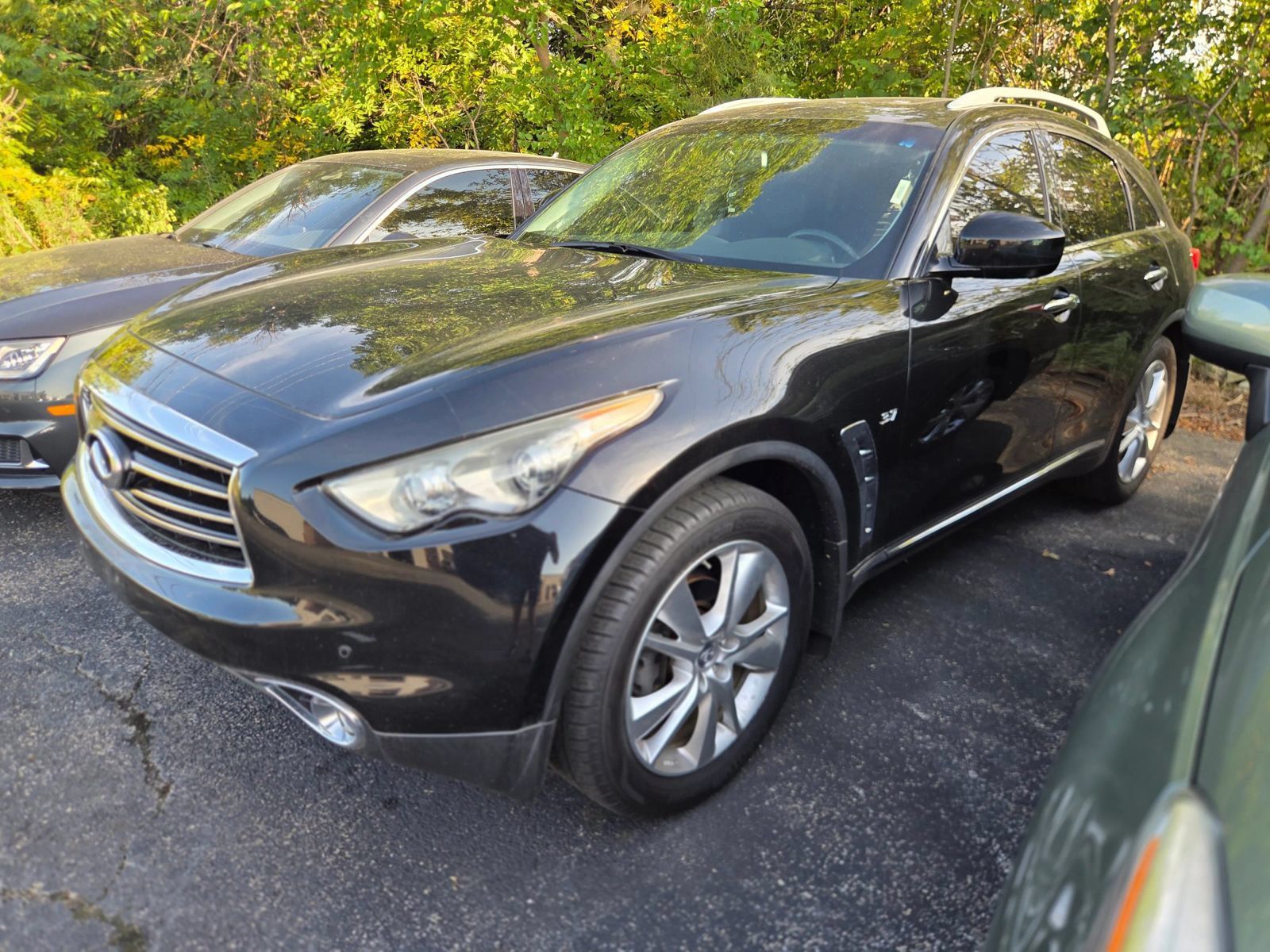 Used 2014 INFINITI QX70 AWD w/ Premium Package image 1