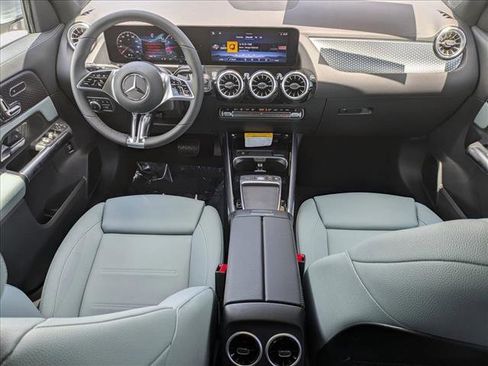 New 2026 Mercedes-Benz GLA 250 GLA 250 image 13