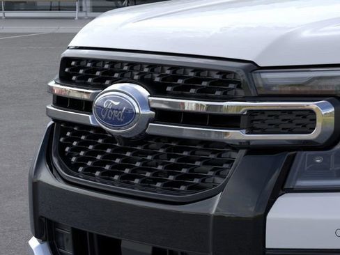 New 2026 Ford Ranger Lariat w/ FX4 Off-Road Package image 17