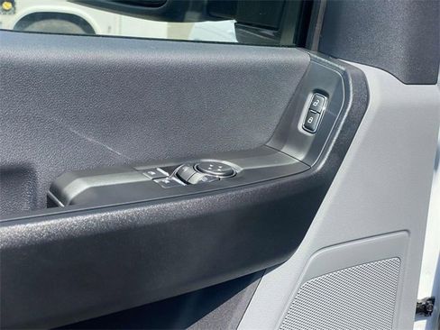 New 2025 Ford F550 4x4 Regular Cab Super Duty image 8