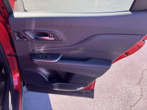 Certified 2023 Toyota Crown image 28