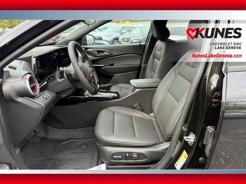 New 2026 Chevrolet Trax RS w/ Driver Confidence Package image 11