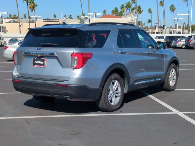 Used 2023 Ford Explorer XLT RWD image 5