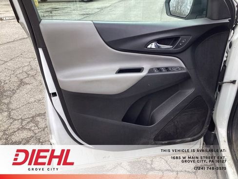 Used 2018 Chevrolet Equinox LS image 15