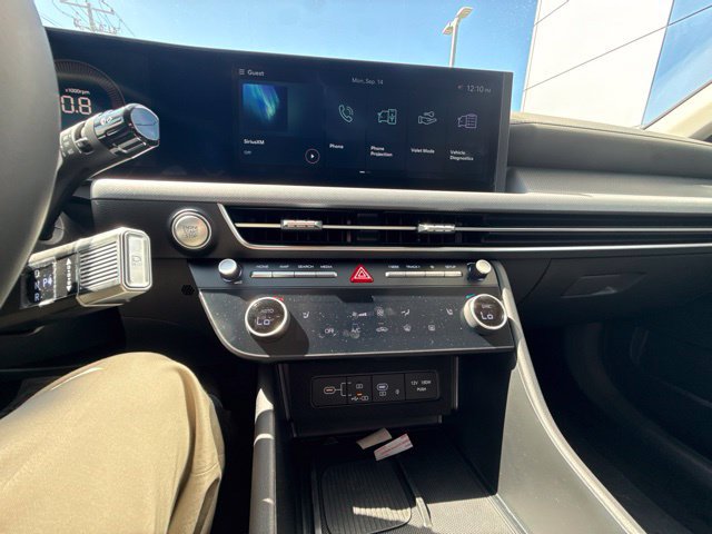 New 2026 Hyundai Sonata SEL FWD image 13