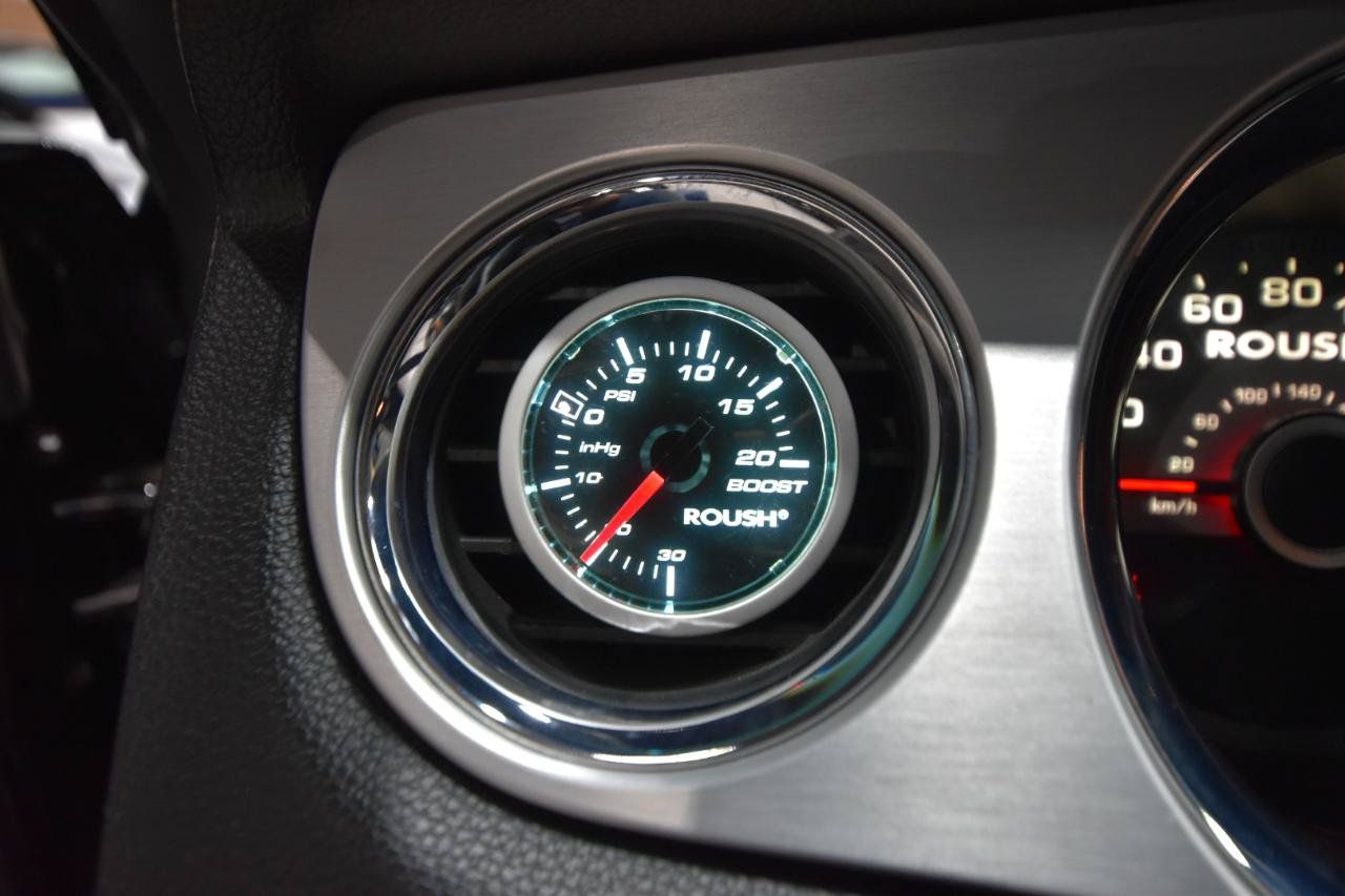Used 2013 Ford Mustang GT Premium w/ GT Track Pkg RWD image 17